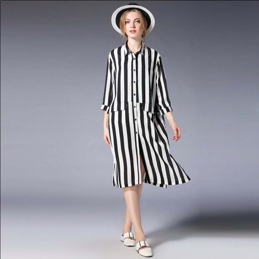 Last 1 Oversized shirtdress / tunic in bl/ white , - Picture 3 of 8